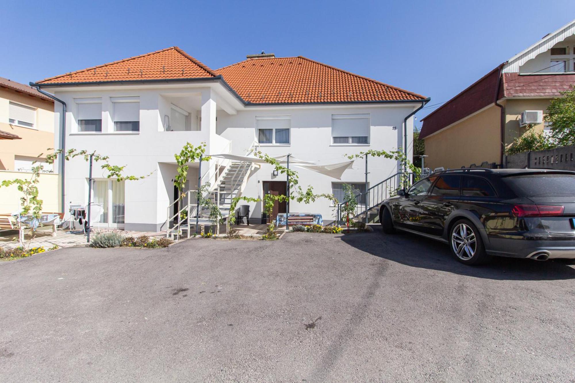 Deli Terasz B Apartman Free Parking, Self-Check-In Anytime Győr Zewnętrze zdjęcie